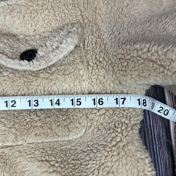 Urban Republic Faux Lambs Wool Coat - Picture 9 of 9